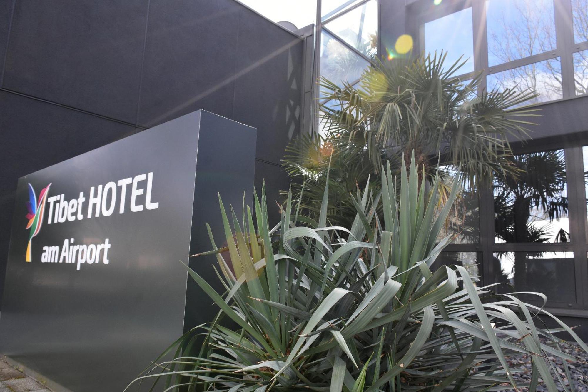 Tibet Am Airport Duesseldorf-ratingen Hotel *