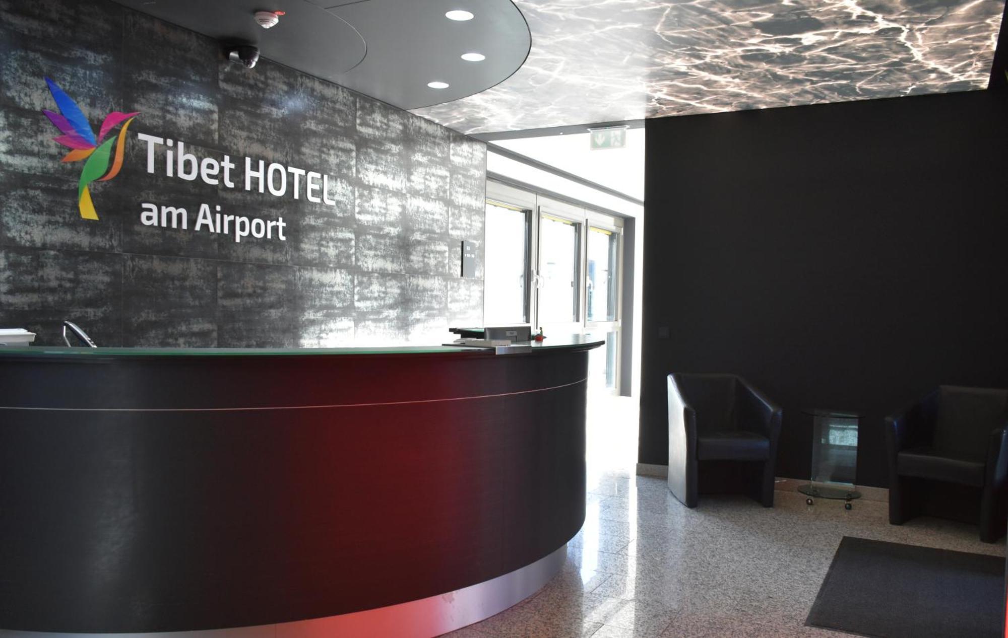Tibet Am Airport Duesseldorf-ratingen * Ratingen